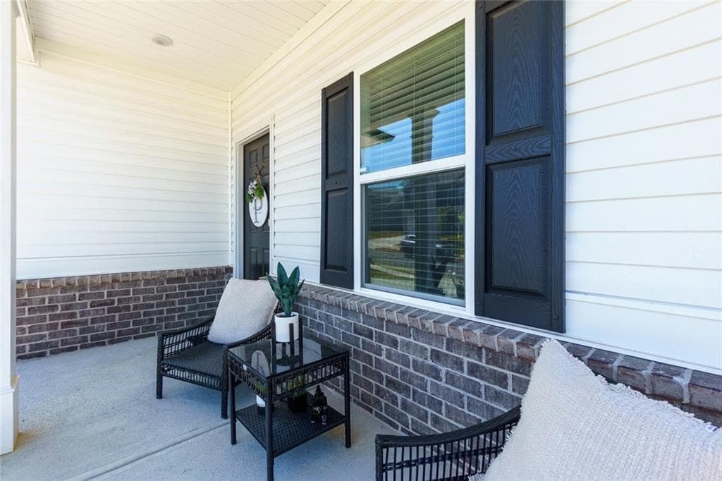 4 bedroom, 3 bathroom, 2,565 sq ft single family residence for sale at 36 Sonoma Drive, Adairsville, GA 30103 — photo 6