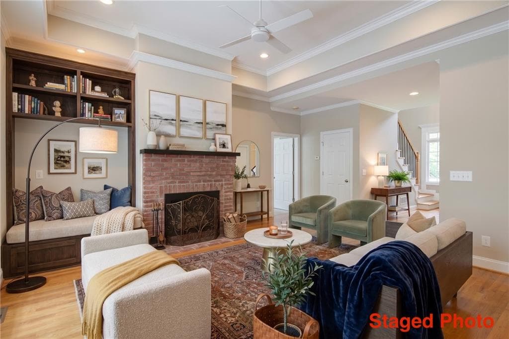 3 bedroom, 3 bathroom, 2,511 sq ft single family residence for sale at 8145 Bennett Lane, Gainesville, GA 30506 — photo 6