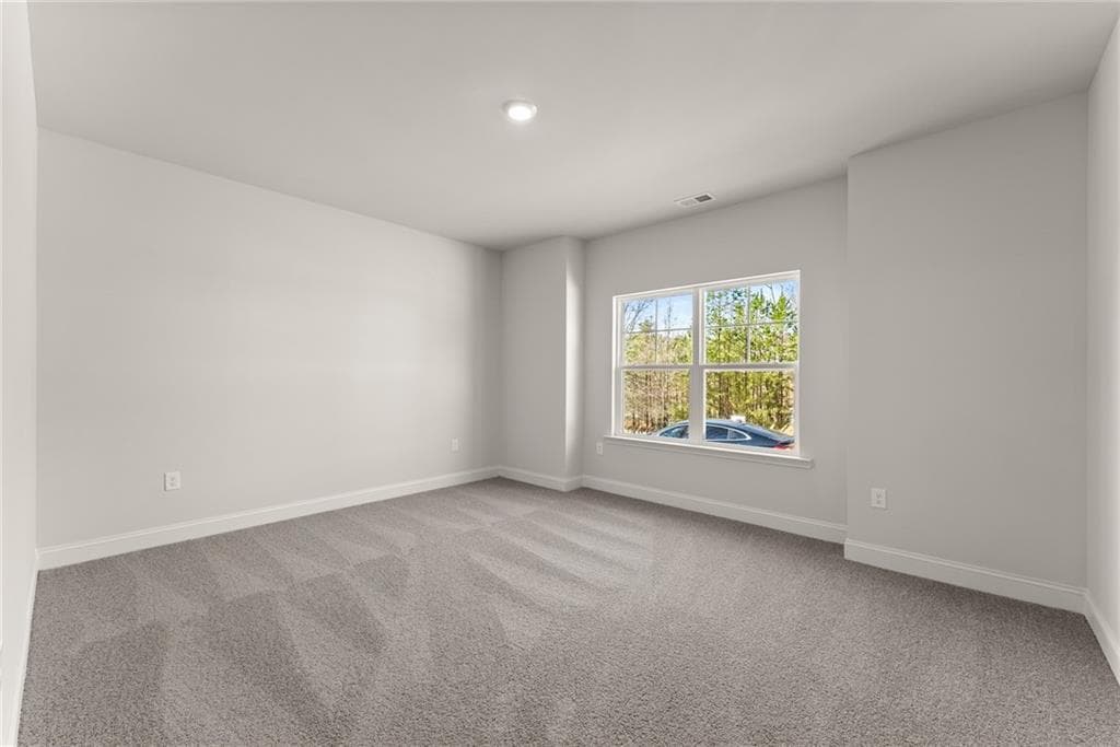 5 bedroom, 4 bathroom, 3,900 sq ft single family residence for sale at 105 Goodness Court, Commerce, GA 30530 — photo 6