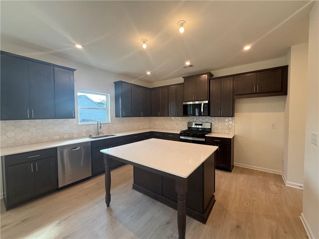 4 bedroom, 3 bathroom, 2,314 sq ft single family residence for sale at 16 Madison Lane, Adairsville, GA 30103 — photo 9