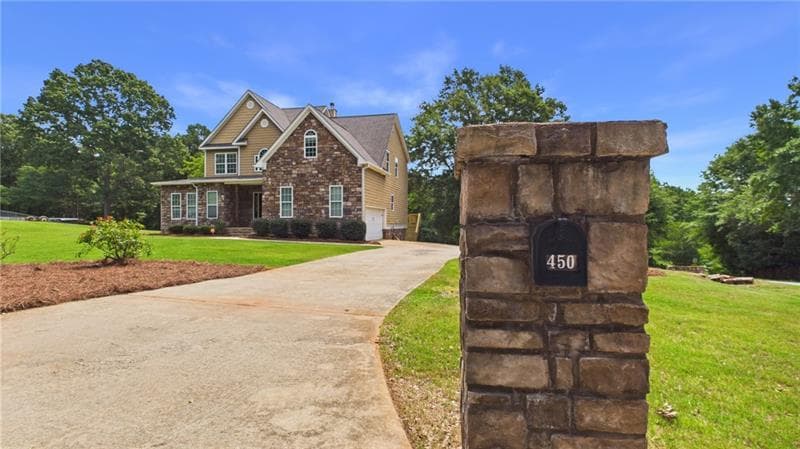 5 bedroom, 4 bathroom, 2,761 sq ft single family residence for sale at 450 E End Road, Covington, GA 30014 — photo 7