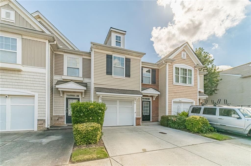 2 bedroom, 3 bathroom, 1,696 sq ft townhouse for sale at 1951 Durwood Lane, Duluth, GA 30096 — photo 2