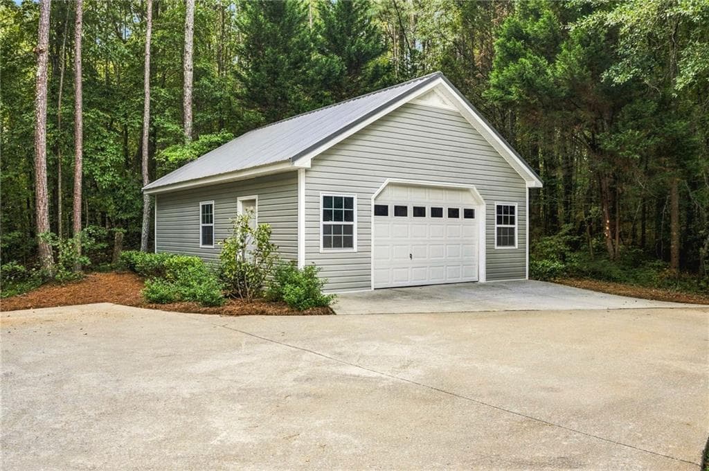 4 bedroom, 4 bathroom, 2,898 sq ft single family residence for sale at 4694 Maroney Mill Road, Douglasville, GA 30134 — photo 6