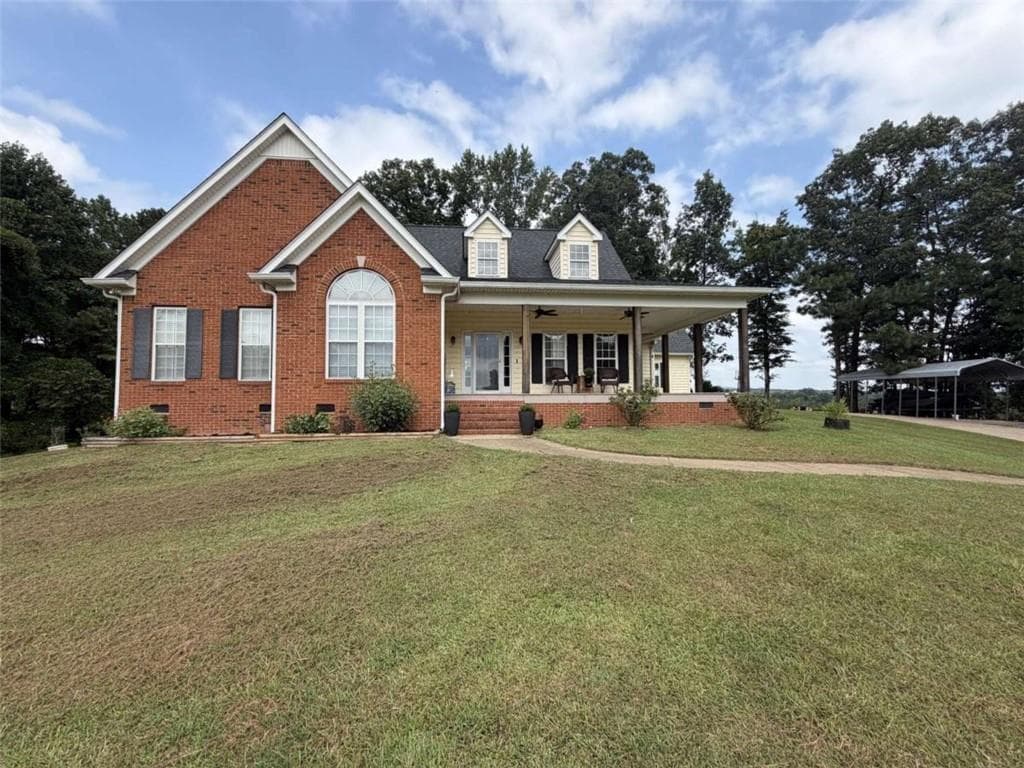 3 bedroom, 2 bathroom, 1,859 sq ft single family residence for sale at 107 Pine Ridge Court, Summerville, GA 30747