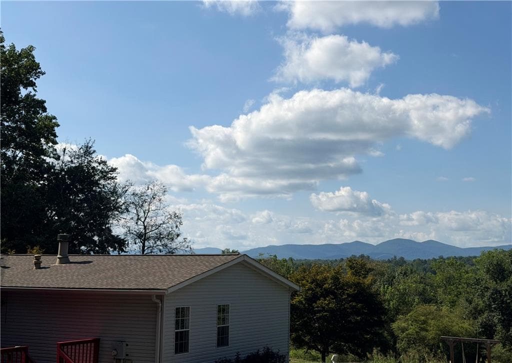 3 bedroom, 2 bathroom, 1,792 sq ft single family residence for sale at 130 Fortner Drive, Dahlonega, GA 30533 — photo 2
