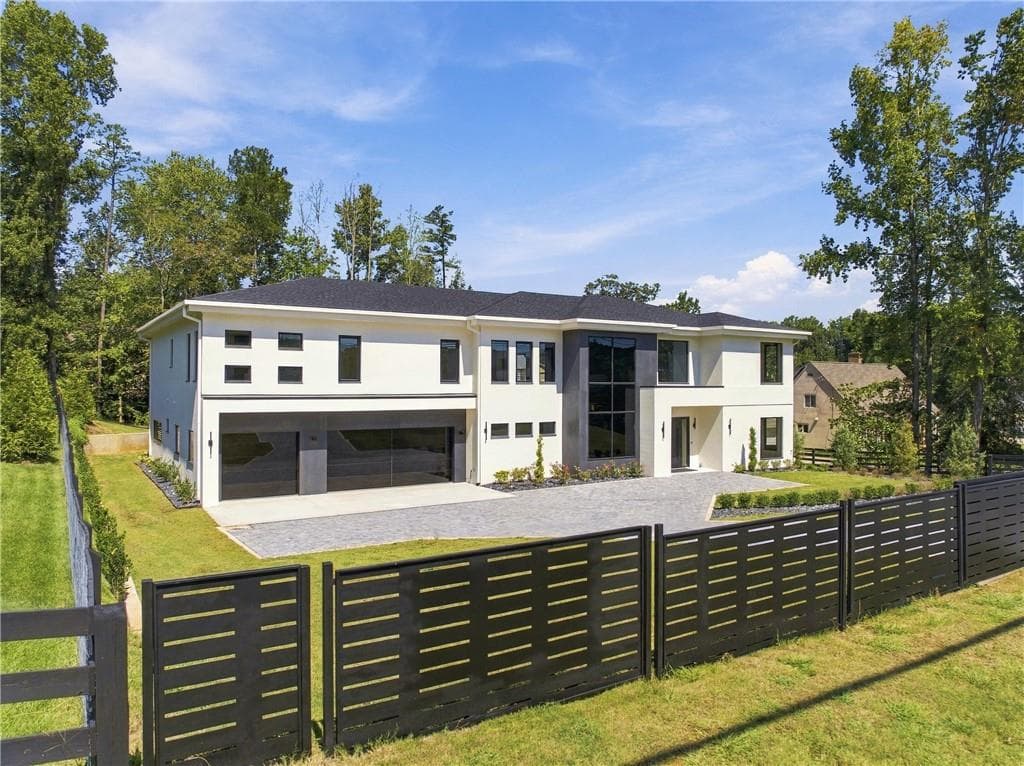 5 bedroom, 6 bathroom, 6,430 sq ft single family residence for sale at 92 Whitehead Road, Sugar Hill, GA 30518 — photo 3