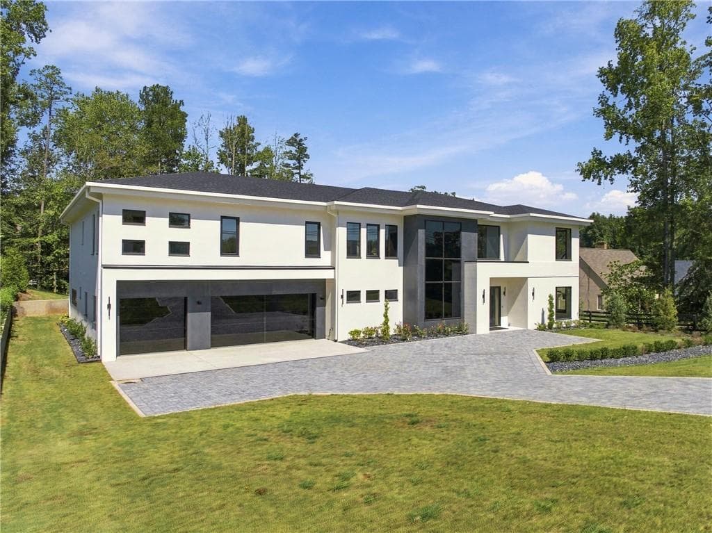 5 bedroom, 6 bathroom, 6,430 sq ft single family residence for sale at 92 Whitehead Road, Sugar Hill, GA 30518 — photo 5