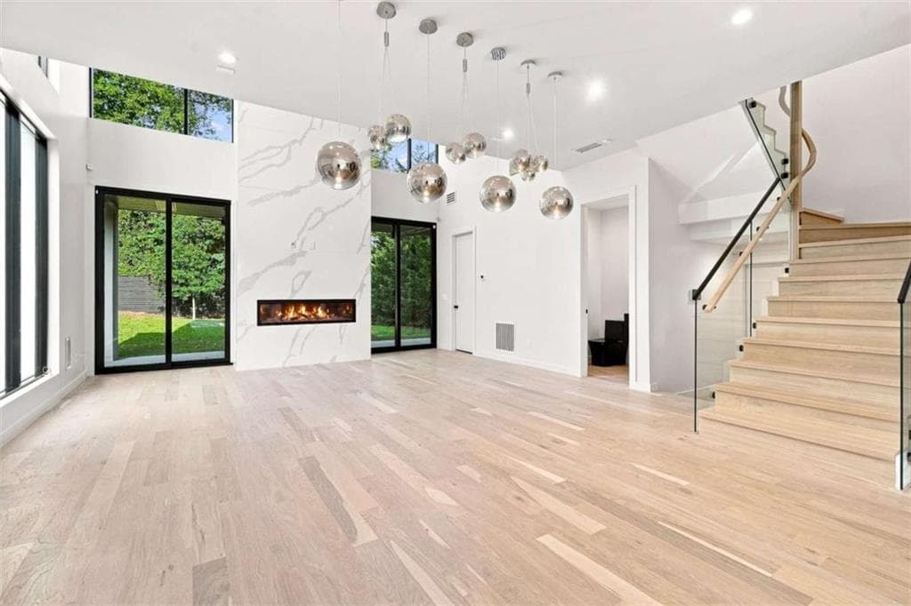 6 bedroom, 5 bathroom, 3,811 sq ft single family residence for sale at 1230 Fowler Street, Atlanta, GA 30318 — photo 6