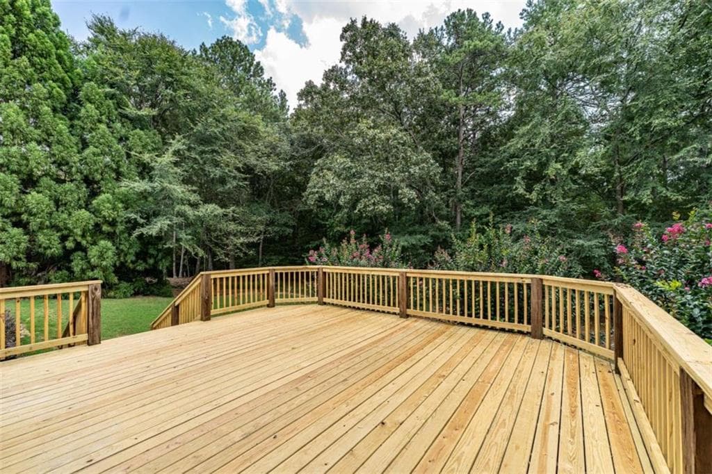 5 bedroom, 4 bathroom, 3,035 sq ft single family residence for sale at 120 S Cloudview Road, Rome, GA 30161 — photo 8