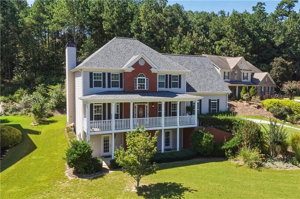 4 bedroom, 3 bathroom, 3,086 sq ft single family residence for sale at 3808 Bogan Creek Court, Buford, GA 30519 — photo 2