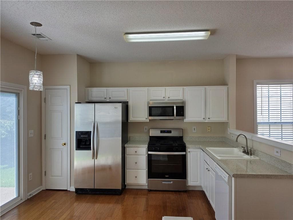 3 bedroom, 3 bathroom, 1,413 sq ft single family residence for rent at 2503 Regent Walk Drive, Duluth, GA 30096 for $2,250 a month — photo 9