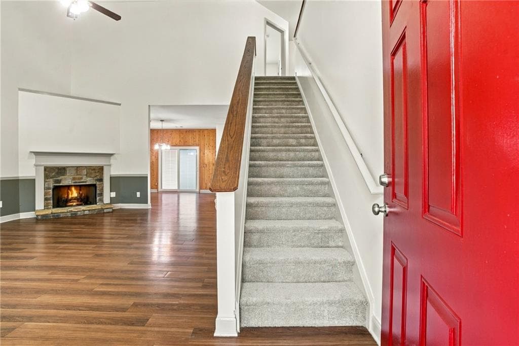 4 bedroom, 3 bathroom, 2,613 sq ft single family residence for sale at 17 Balsam Drive, Cartersville, GA 30121 — photo 5