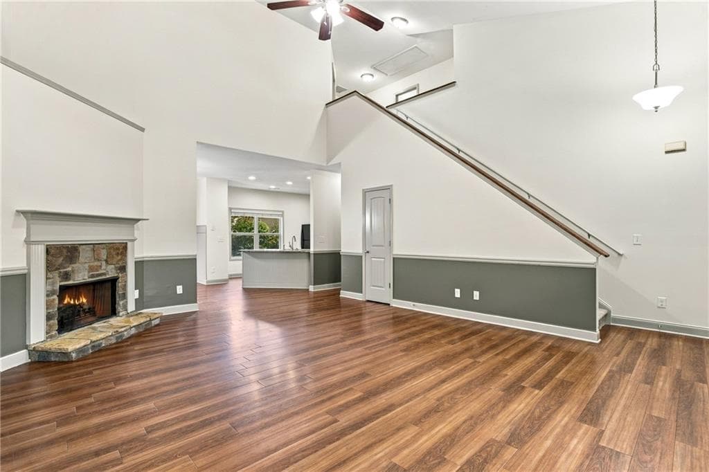 4 bedroom, 3 bathroom, 2,613 sq ft single family residence for sale at 17 Balsam Drive, Cartersville, GA 30121 — photo 8