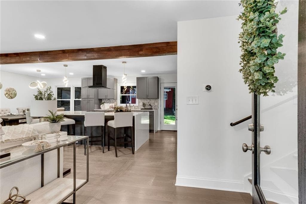 5 bedroom, 3 bathroom, 2,474 sq ft single family residence for sale at 706 Ketchem Drive, Marietta, GA 30066 — photo 3