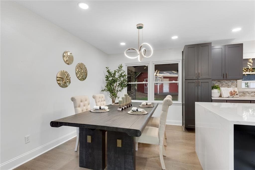 5 bedroom, 3 bathroom, 2,474 sq ft single family residence for sale at 706 Ketchem Drive, Marietta, GA 30066 — photo 9