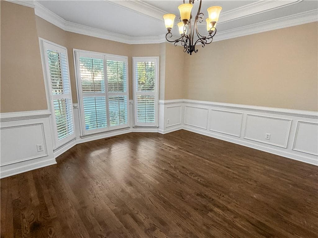 6 bedroom, 4 bathroom, 4,794 sq ft single family residence for rent at 1765 Noblin Summit Drive, Duluth, GA 30097 for $4,100 a month — photo 9