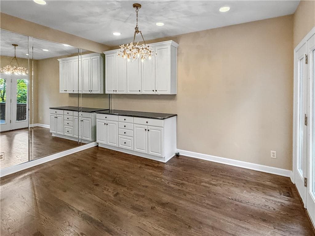 6 bedroom, 4 bathroom, 4,794 sq ft single family residence for rent at 1765 Noblin Summit Drive, Duluth, GA 30097 for $4,100 a month — photo 10