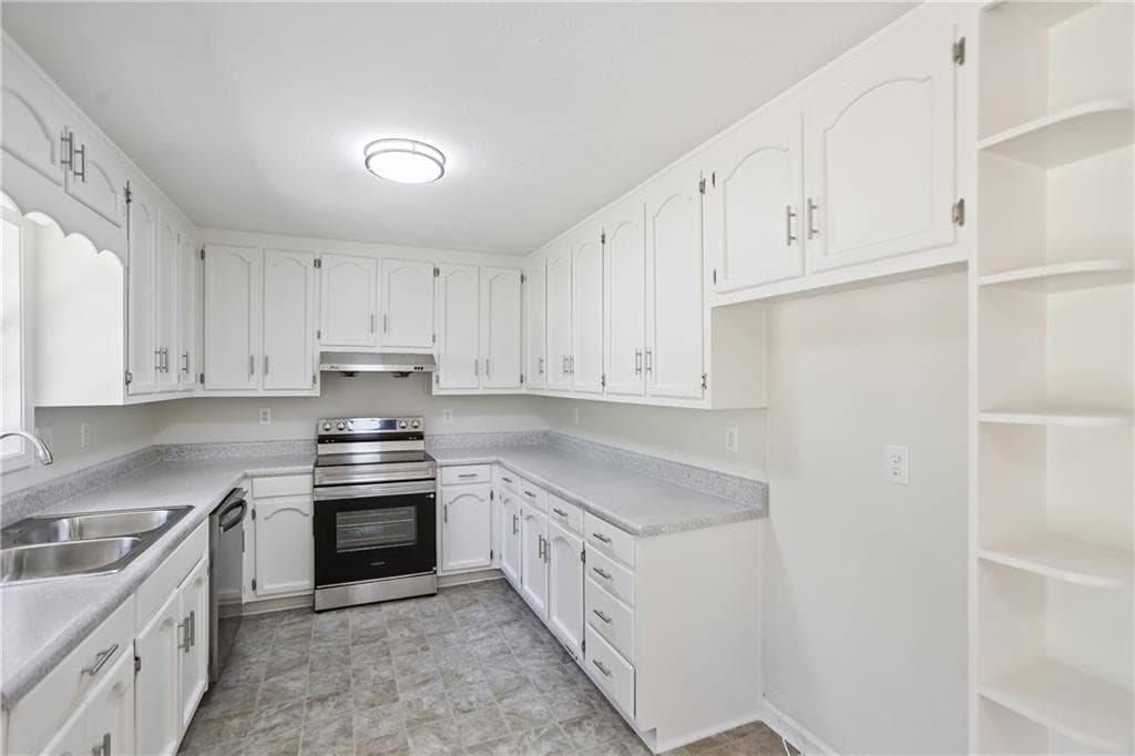 3 bedroom, 2 bathroom, 1,908 sq ft single family residence under contract at 4051 Megan Road, Duluth, GA 30096 — photo 8