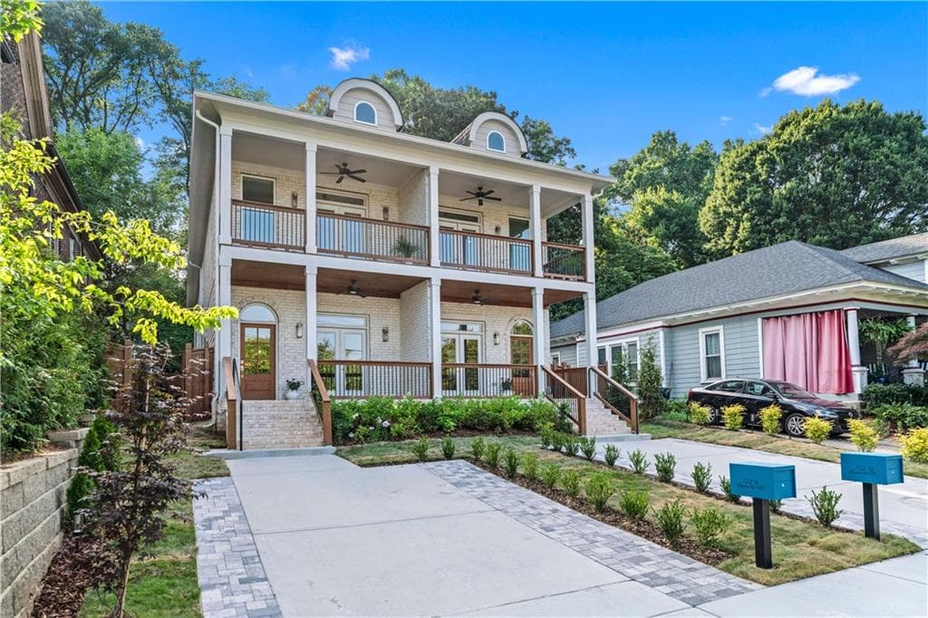 3 bedroom, 3 bathroom, 2,500 sq ft townhouse for sale at 722 Lakeview Avenue A, Atlanta, GA 30308 — photo 2