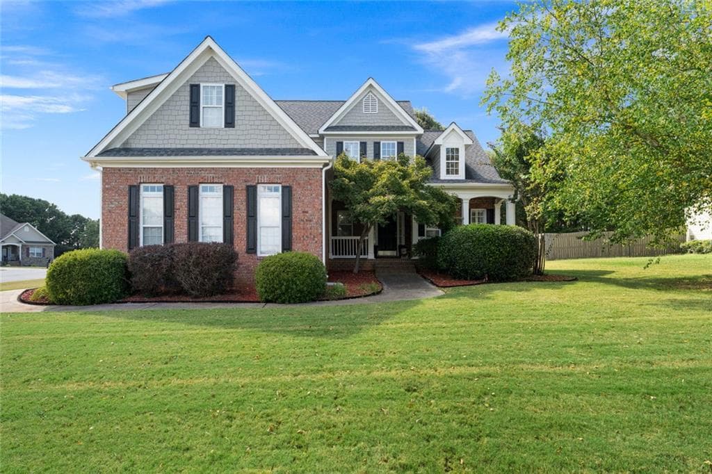 4 bedroom, 3 bathroom, 2,308 sq ft single family residence for sale at 12 English Turn, Cartersville, GA 30120 — photo 2