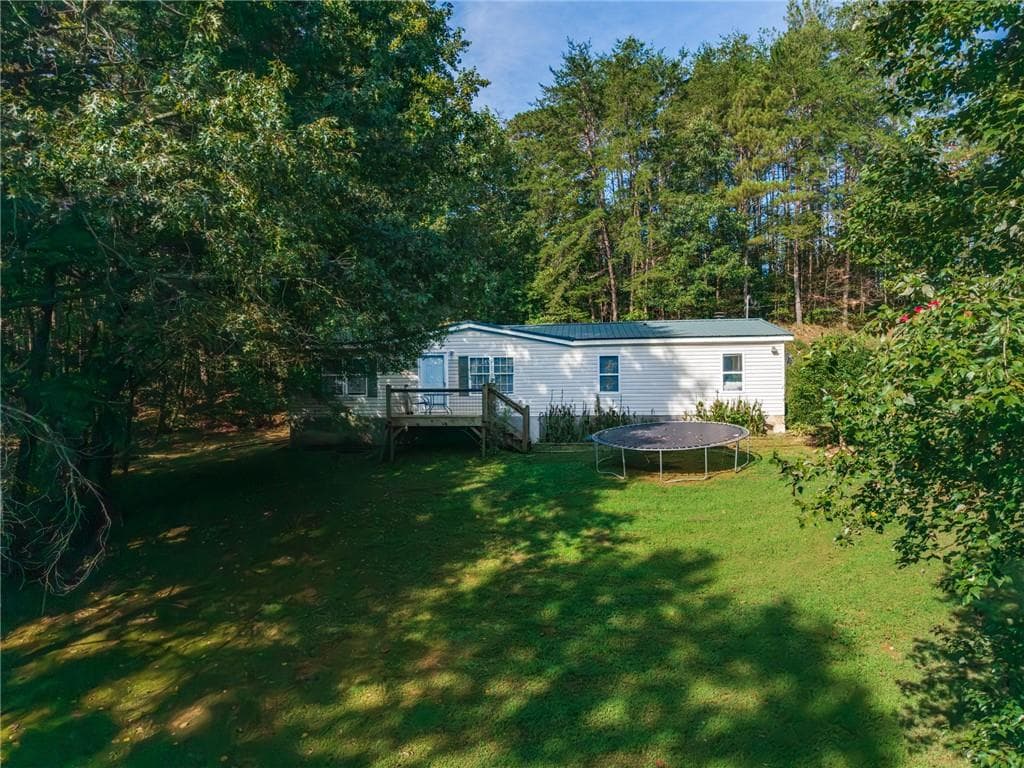 3 bedroom, 2 bathroom, 1,512 sq ft single family residence for sale at 199 Moores Gin Road, Fairmount, GA 30139