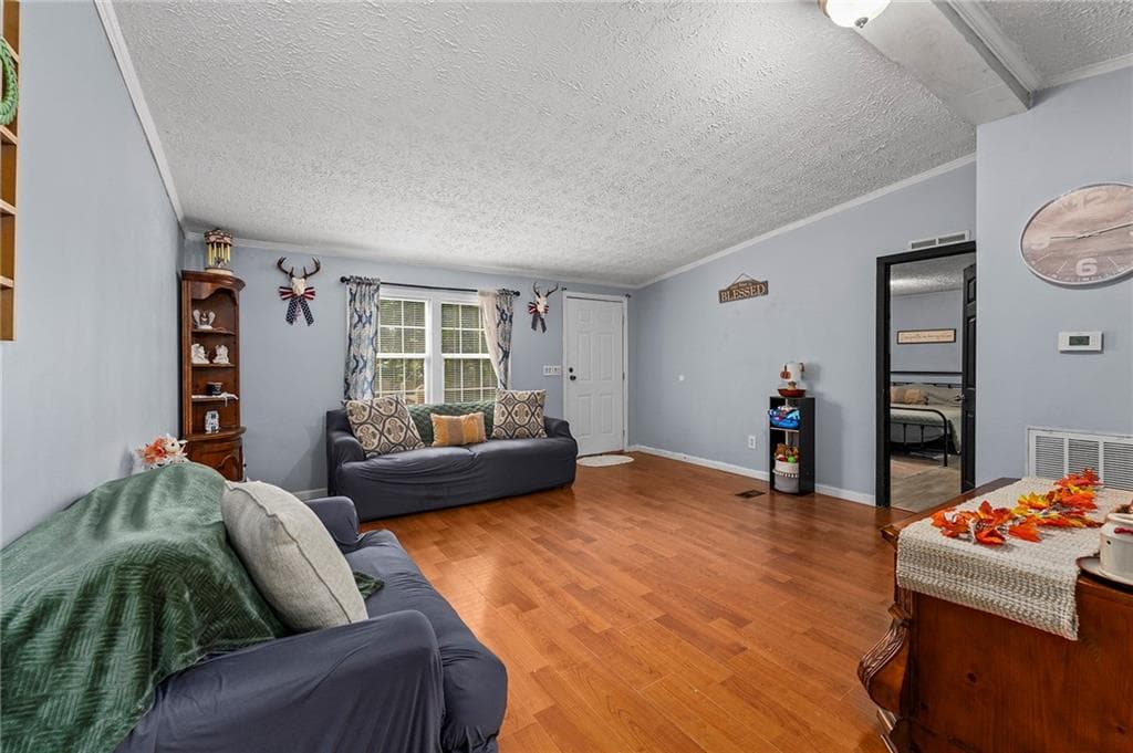 3 bedroom, 2 bathroom, 1,512 sq ft single family residence for sale at 199 Moores Gin Road, Fairmount, GA 30139 — photo 9
