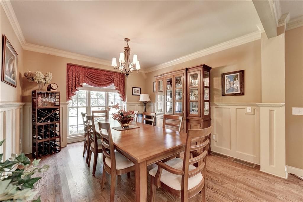 4 bedroom, 5 bathroom, 4,400 sq ft single family residence for sale at 5720 Red Maple Trace, Cumming, GA 30028 — photo 8