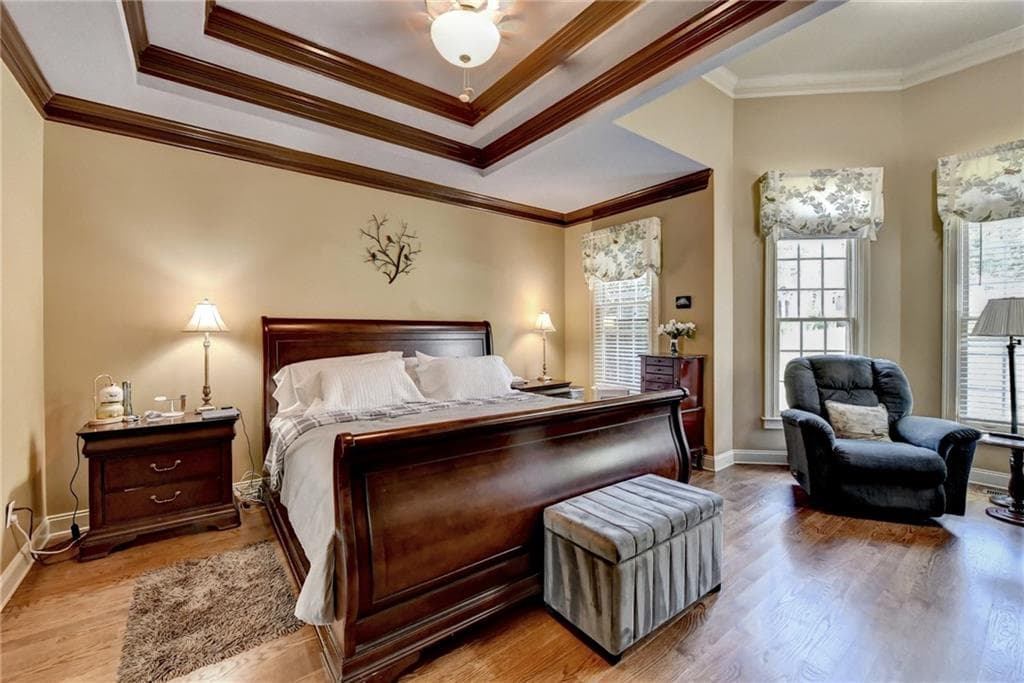 4 bedroom, 5 bathroom, 4,400 sq ft single family residence for sale at 5720 Red Maple Trace, Cumming, GA 30028 — photo 9