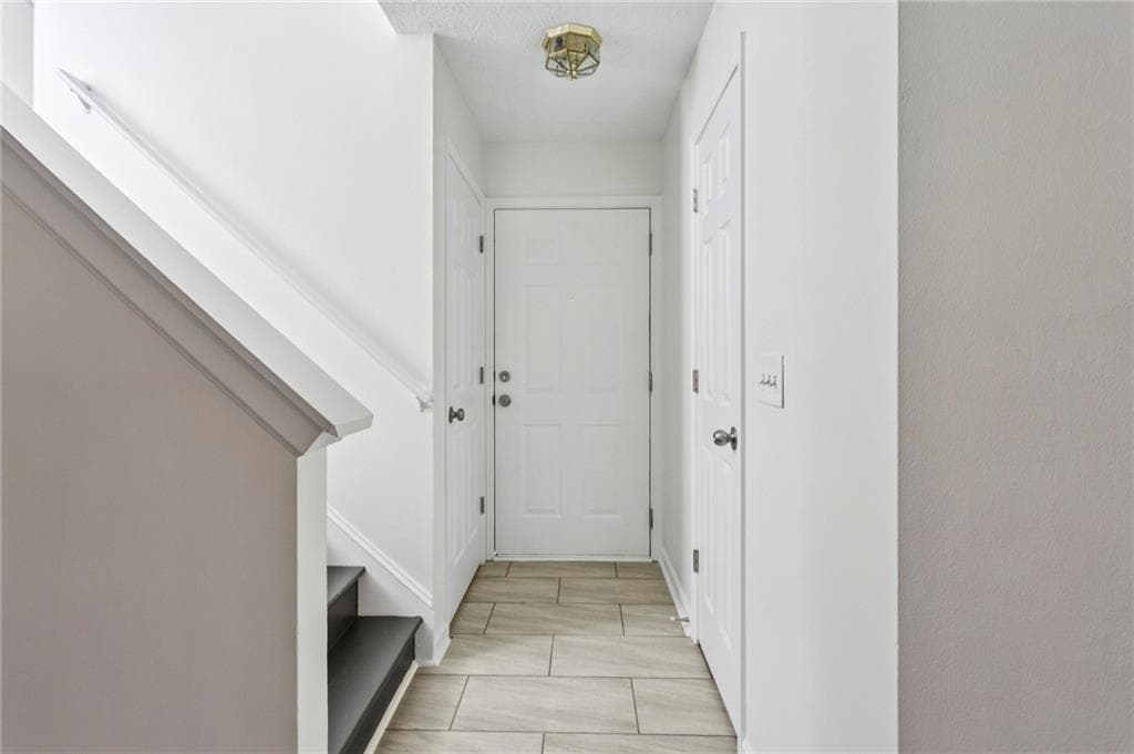 3 bedroom, 3 bathroom, 1,540 sq ft single family residence for rent at 300 Carrington Way, Canton, GA 30115 for $2,300 a month — photo 7