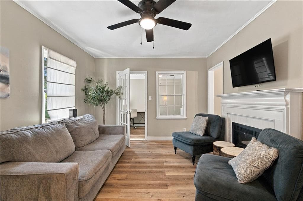 2 bedroom, 1 bathroom, 927 sq ft single family residence for sale at 106 Aviation Road, Marietta, GA 30060 — photo 6
