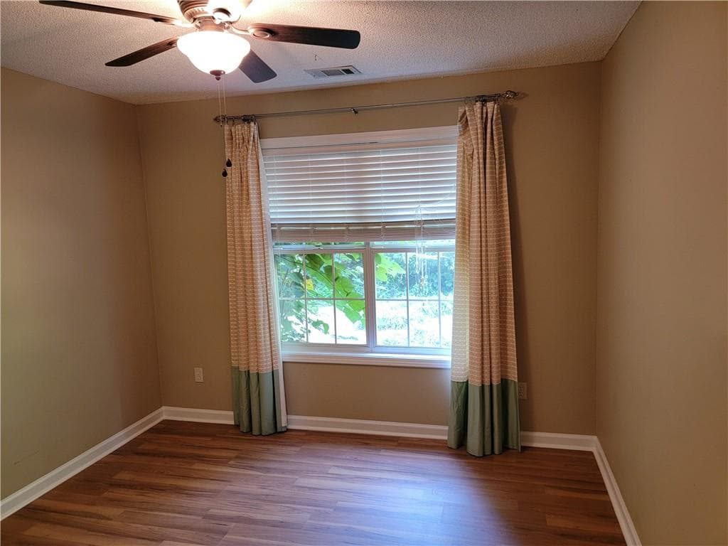 4 bedroom, 2 bathroom, 1,889 sq ft single family residence for sale at 485 Crosshaven Way, Mcdonough, GA 30253 — photo 10