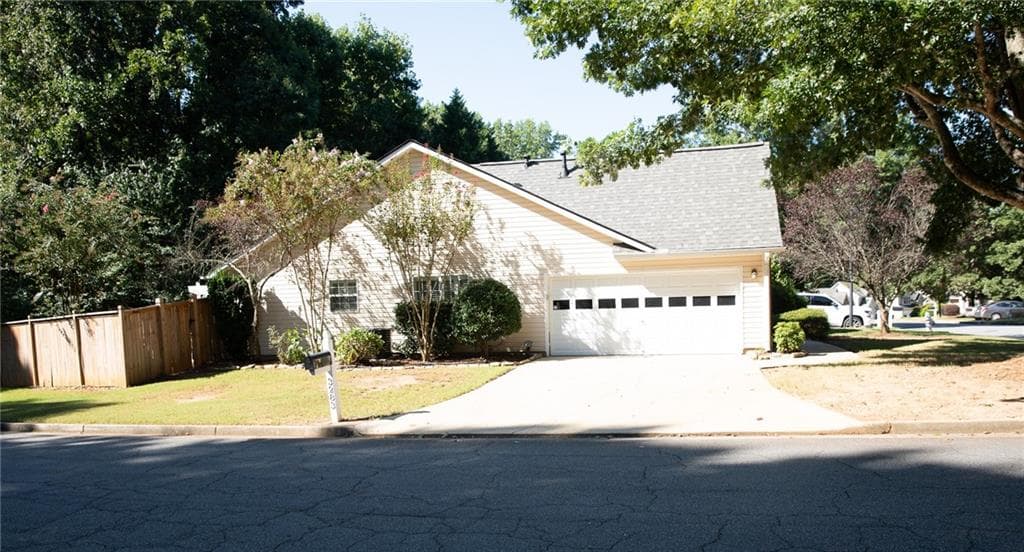 3 bedroom, 2 bathroom, 1,498 sq ft single family residence for sale at 3283 Liberty Commons Drive, Kennesaw, GA 30144 — photo 6