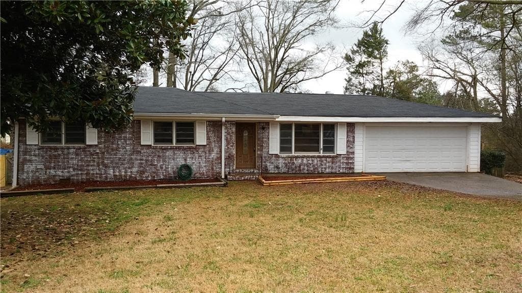 3 bedroom, 2 bathroom, 2,264 sq ft single family residence for sale at 5193 Alder Lane, Powder Springs, GA 30127 — photo 2