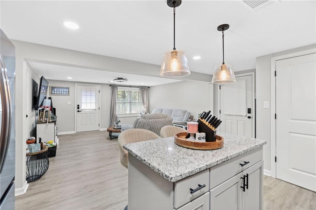 3 bedroom, 2 bathroom, 1,120 sq ft single family residence for sale at 2165 S River Road, Franklin, GA 30217 — photo 4