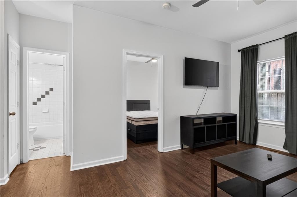 duplex for sale at 1021 Ada Avenue, Atlanta, GA 30318 — photo 3