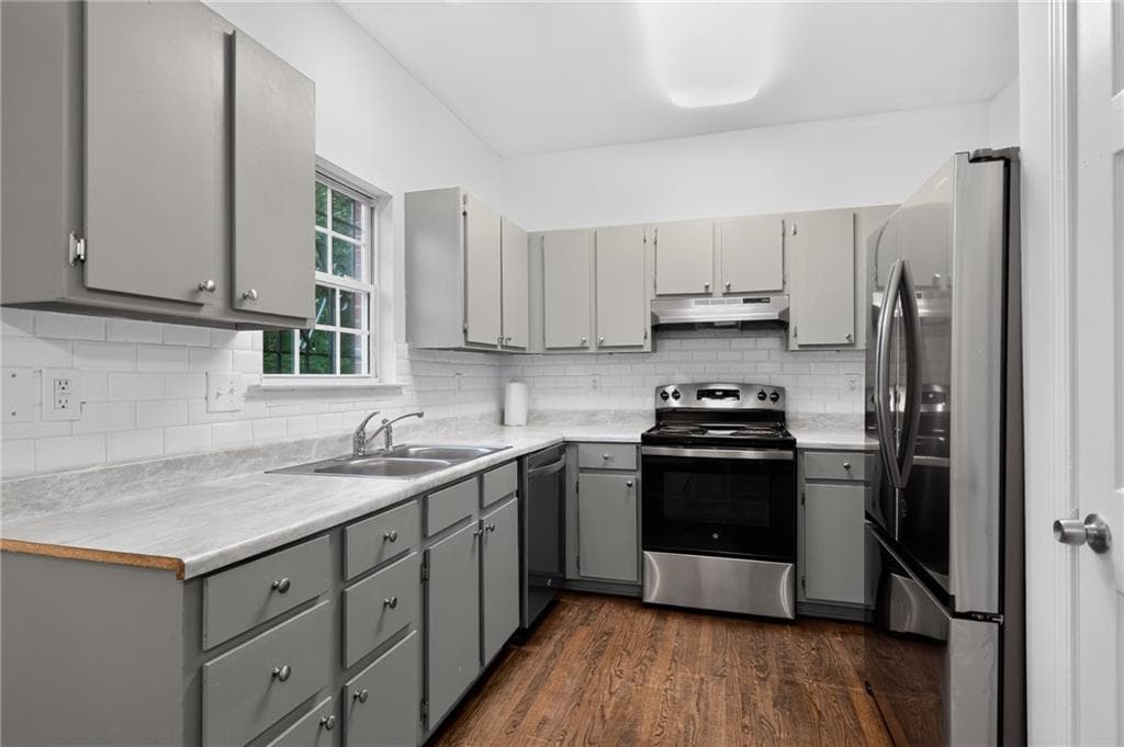 duplex for sale at 1021 Ada Avenue, Atlanta, GA 30318 — photo 5