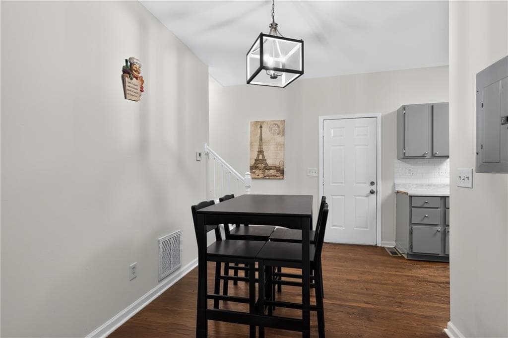 duplex for sale at 1021 Ada Avenue, Atlanta, GA 30318 — photo 6