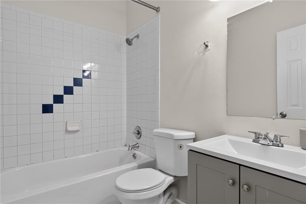 duplex for sale at 1021 Ada Avenue, Atlanta, GA 30318 — photo 8