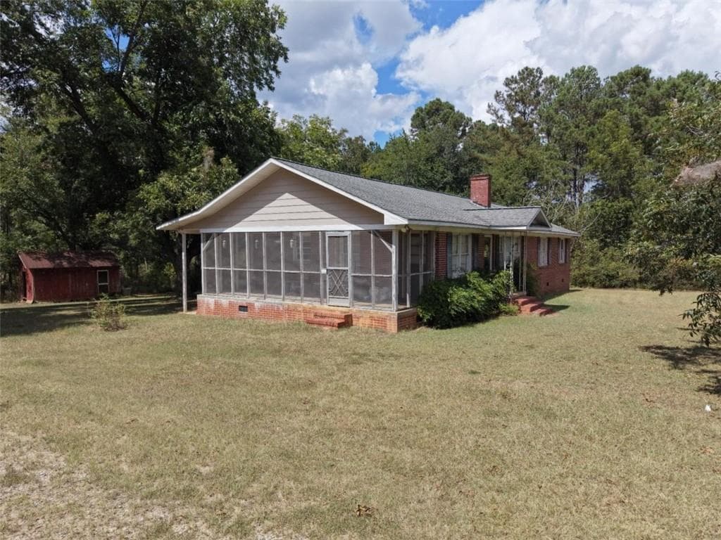 3 bedroom, 2 bathroom, 1,482 sq ft single family residence under contract at 2107 Hwy 15 N, Sandersville, GA 31082 — photo 4