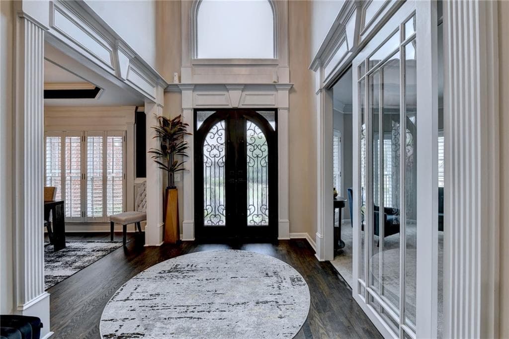 5 bedroom, 4 bathroom, 4,062 sq ft single family residence for sale at 2420 Hopehaven Way, Hoschton, GA 30548 — photo 4