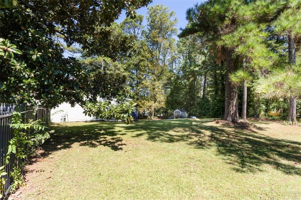 4 bedroom, 3 bathroom, 1,896 sq ft single family residence for sale at 680 Emerald Forest Circle, Lawrenceville, GA 30044 — photo 8