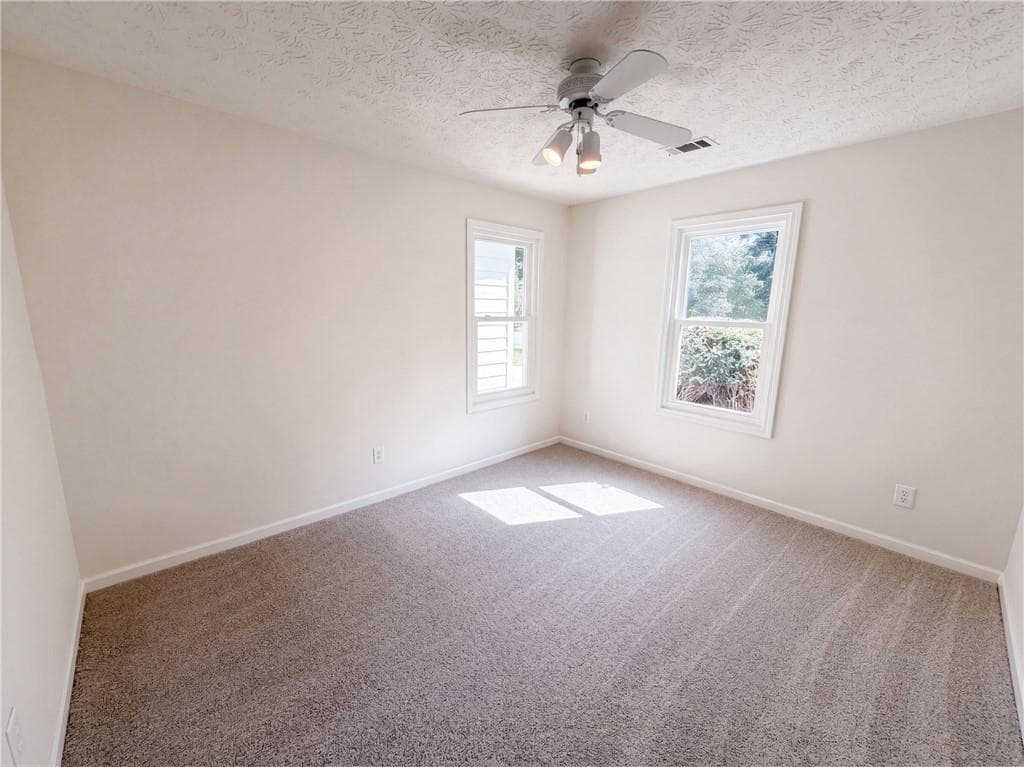 3 bedroom, 2 bathroom, 1,637 sq ft single family residence for sale at 3725 Windy Hill Drive, Conyers, GA 30013 — photo 9