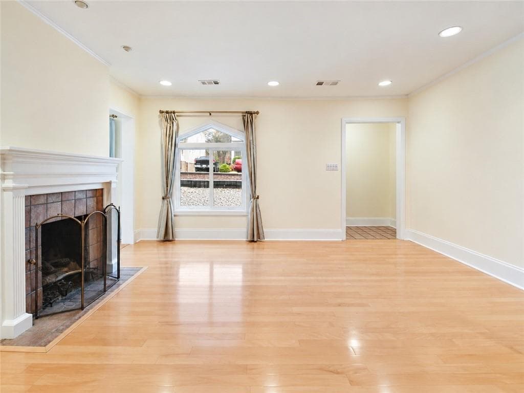 3 bedroom, 3 bathroom, 2,961 sq ft single family residence for sale at 2900 Lookout Place, Atlanta, GA 30305 — photo 7