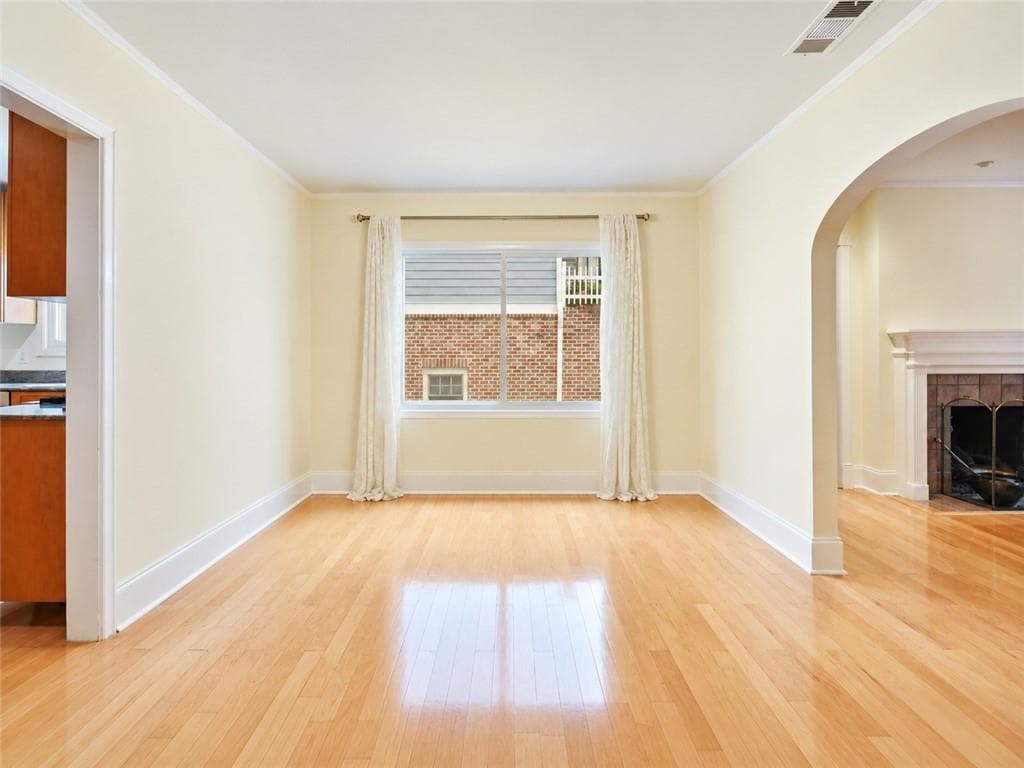 3 bedroom, 3 bathroom, 2,961 sq ft single family residence for sale at 2900 Lookout Place, Atlanta, GA 30305 — photo 10