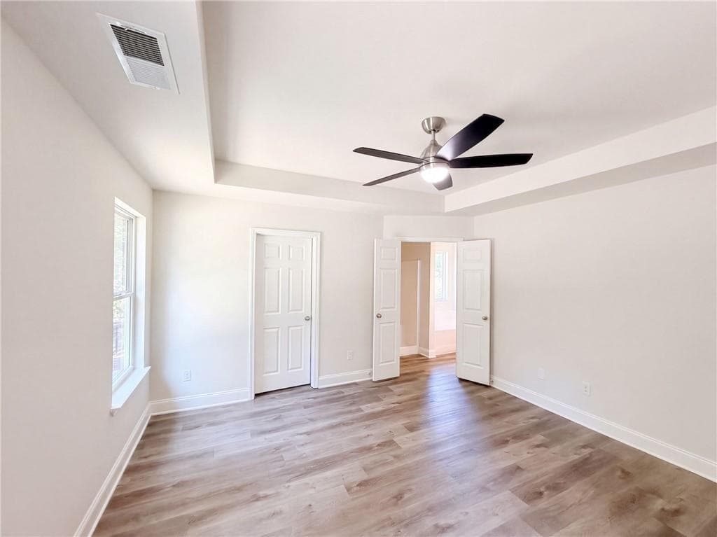 4 bedroom, 2 bathroom, 1,899 sq ft single family residence for sale at 249 Clearwater Drive, Monroe, GA 30655 — photo 4