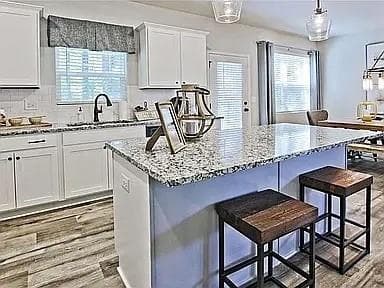 3 bedroom, 3 bathroom, 1,400 sq ft townhouse for rent at 129 Lauren Street, Adairsville, GA 30103 for $1,855 a month — photo 3