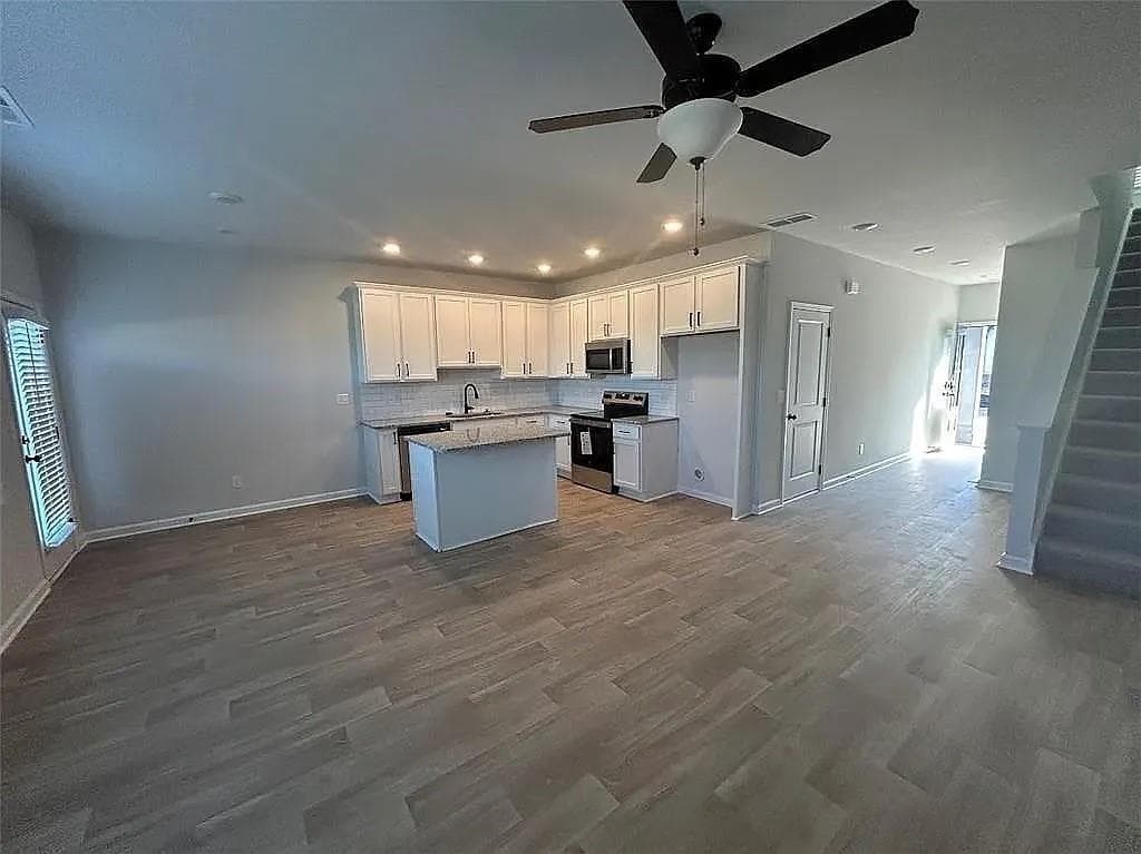 3 bedroom, 3 bathroom, 1,400 sq ft townhouse for rent at 129 Lauren Street, Adairsville, GA 30103 for $1,855 a month — photo 8