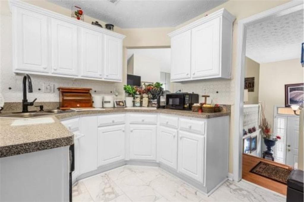 4 bedroom, 3 bathroom, 2,002 sq ft single family residence for sale at 8107 Birch Walk Drive, Riverdale, GA 30274 — photo 10