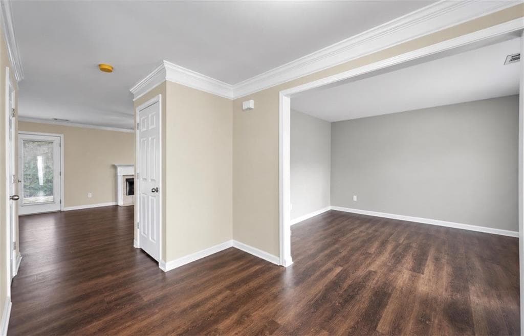 4 bedroom, 4 bathroom, 2,694 sq ft single family residence for rent at 8805 Penbrooke Court, Cumming, GA 30028 for $2,600 a month — photo 2