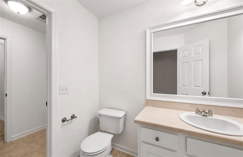 4 bedroom, 4 bathroom, 2,694 sq ft single family residence for rent at 8805 Penbrooke Court, Cumming, GA 30028 for $2,600 a month — photo 10